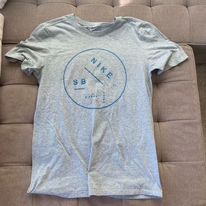 SALE TIL 7/16  Nike SB Tee